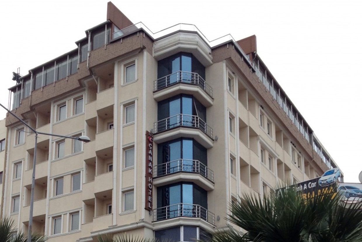 Çanak Hotel